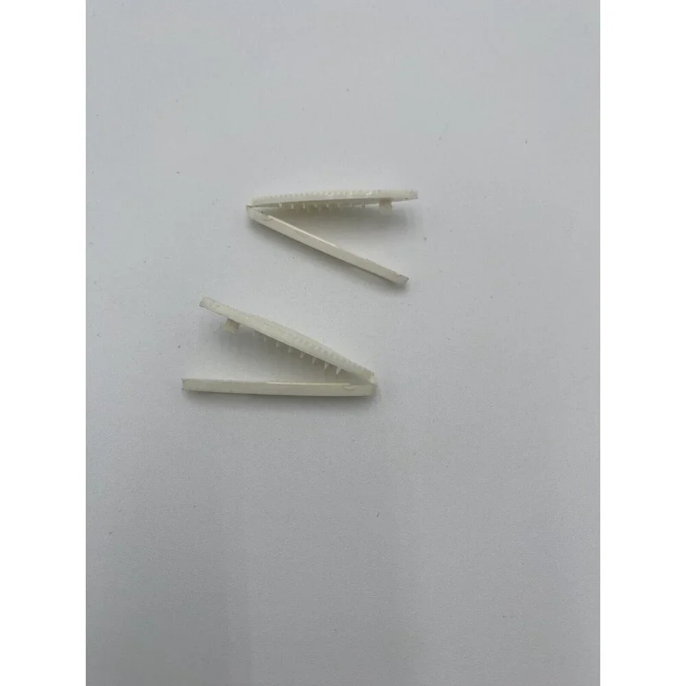 Vintage Goody Snap-Tight Girl Barrettes Set White Bar Pair